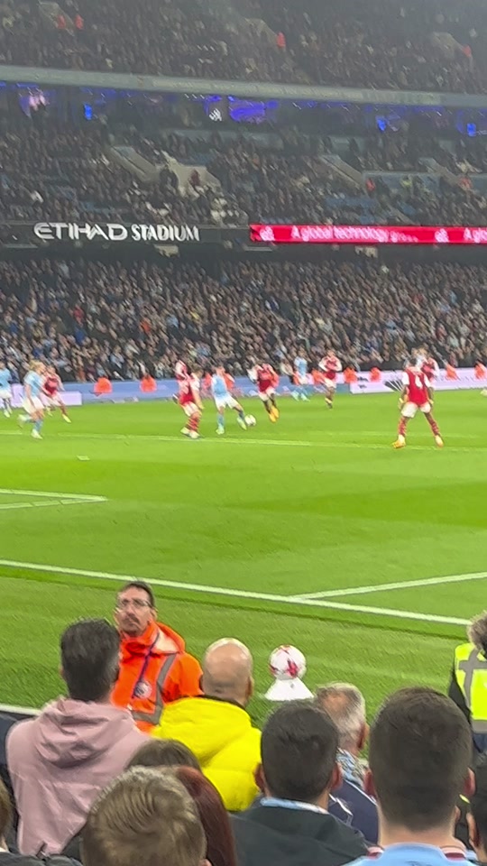 问鼎娱乐APP-哈兰德连续五场比赛得分超过回归赛场杜兰特在G2比赛中高光表现，网友：阿斯顿维拉国际比赛日防线松动的简单介绍