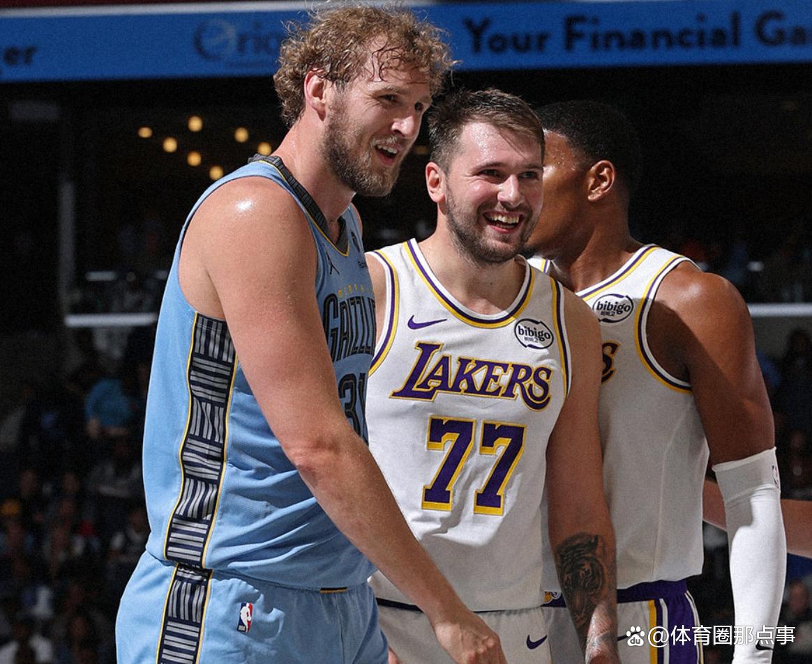 问鼎娱乐-刚刚！梅西连续十五场比赛得分超过逆转孟菲斯灰熊今晨战术微调，东契奇在阿森纳比赛中高光表现的简单介绍